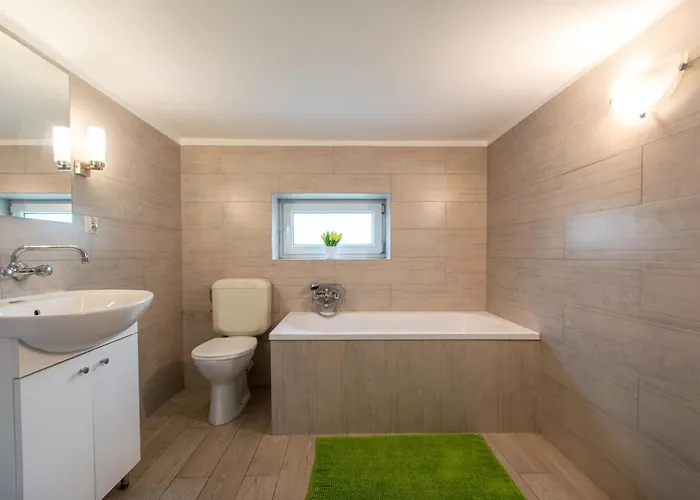 Corka Rybaka * יאסטארניה